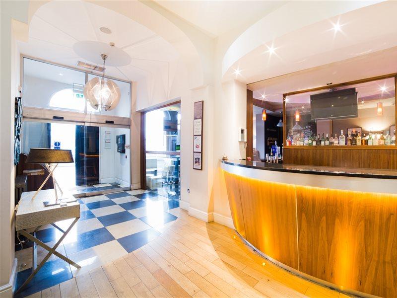 Oyo Imperial Hotel Barrow-in-Furness Ngoại thất bức ảnh