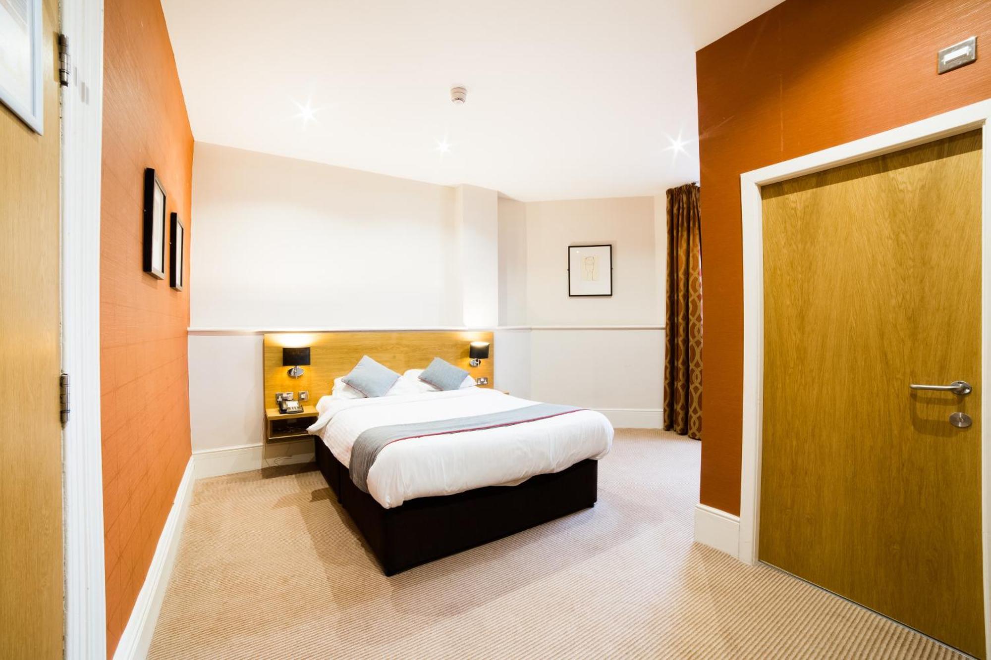 Oyo Imperial Hotel Barrow-in-Furness Ngoại thất bức ảnh